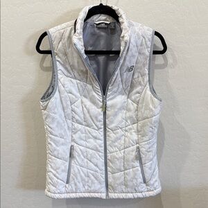 Women’s Size Medium New Balance Puffer Vest